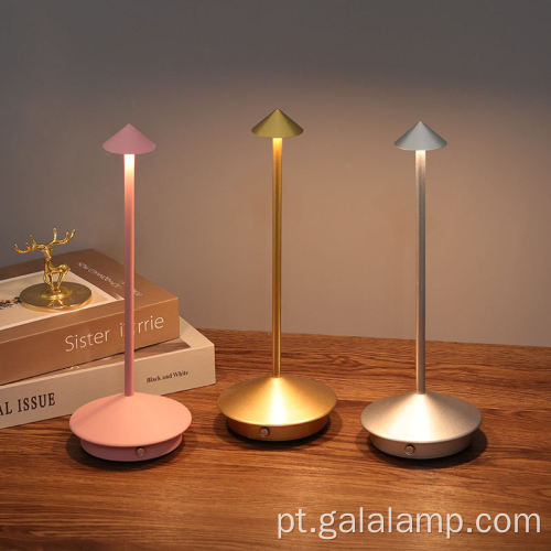 Candeeiro de mesa portátil sem fio regulável por toque